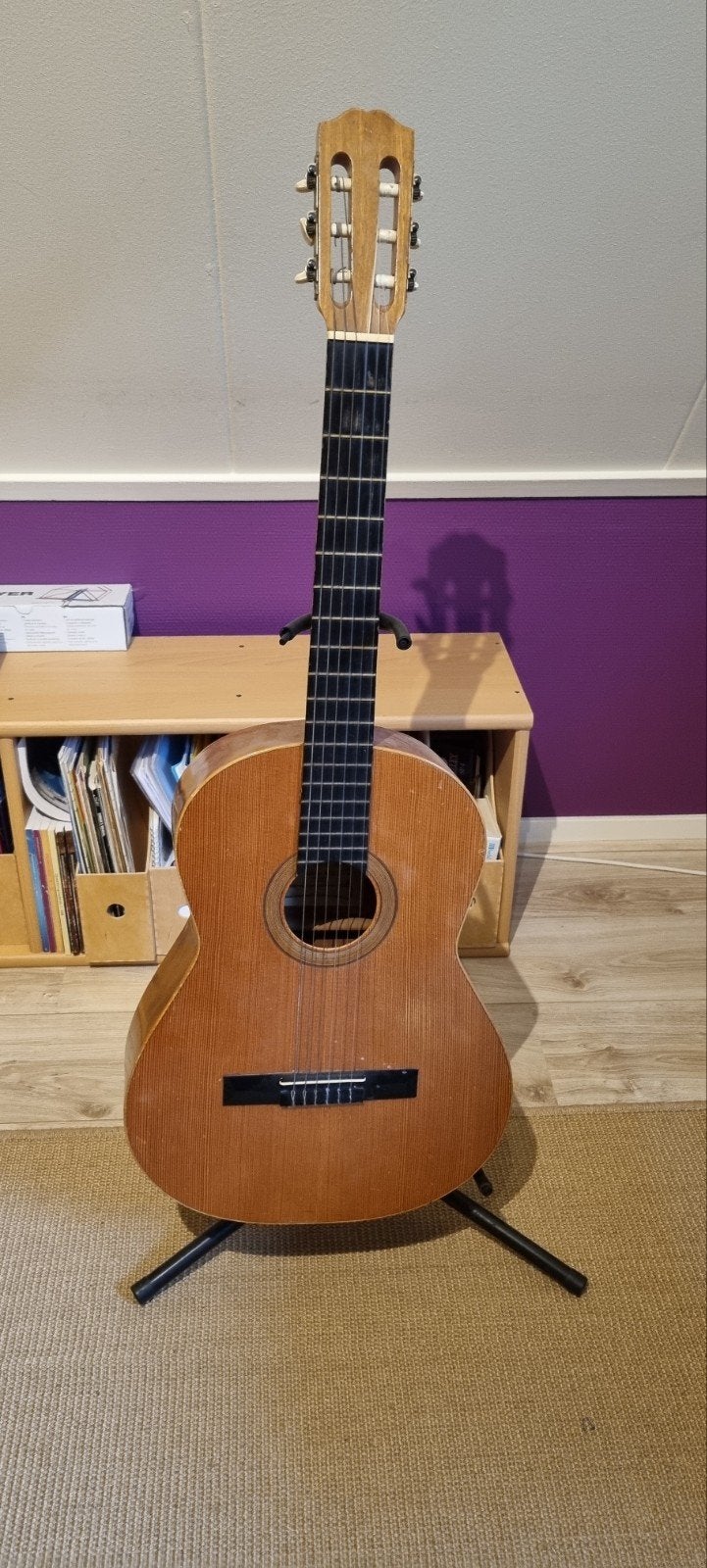 Alhambra Spaanse lesgitaar met accessoires, Ophalen, Gebruikt, Klassieke of Spaanse gitaar