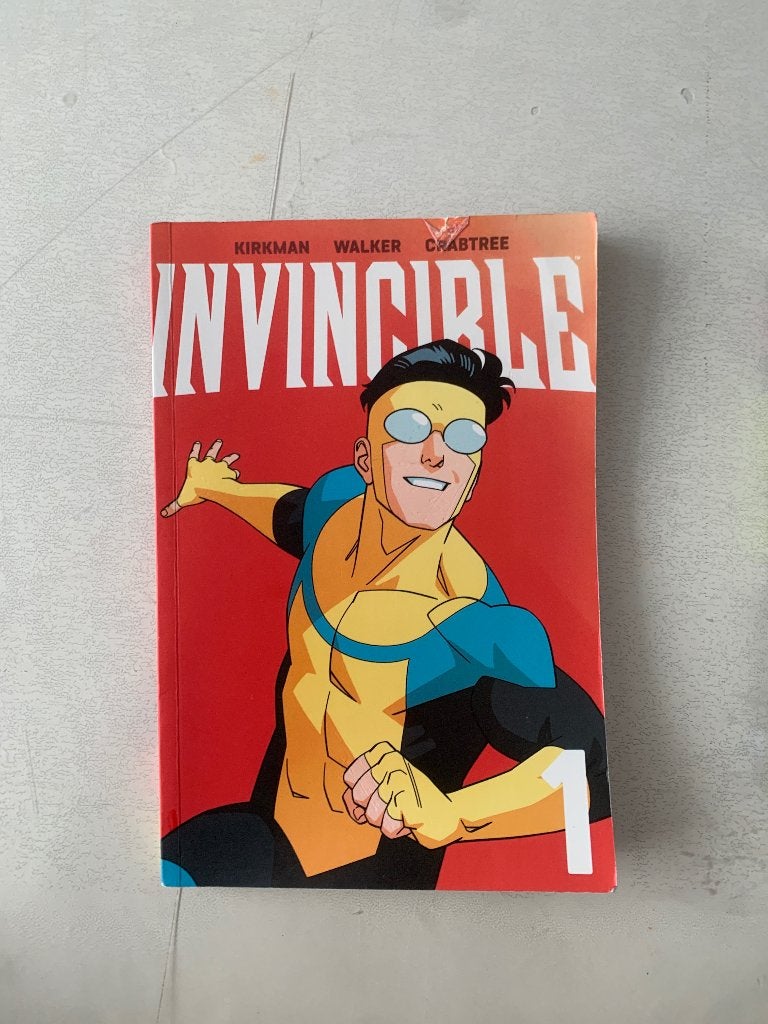 Invincible Vol. 1 & Kingdom Come Comics, Boeken, Ophalen, Amerika, Nieuw, Robert Kirkman, Mark Waid, Alex Ross