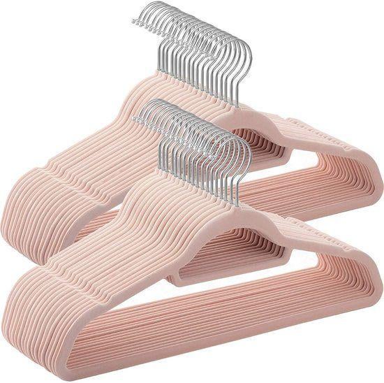 Kledinghangers 50 Stuks - Roze - Fluweel van 24 voor 10, Kunststof, Ophalen of Verzenden, Zo goed als nieuw, Kinderen
