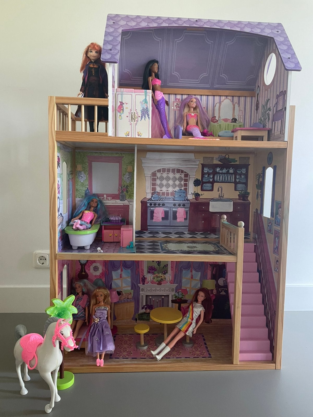 Barbiehuis, Kinderen en Baby's, Speelgoed | Poppenhuizen, Ophalen, Gebruikt, Poppenhuis