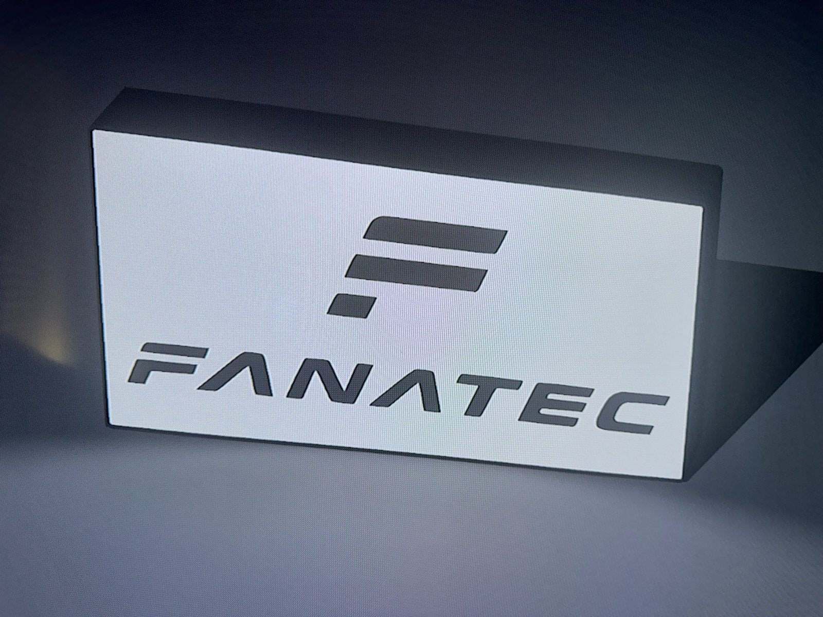 Fanatec LED Logo Display - 26 cm breed, Ophalen of Verzenden, Nieuw, Lichtbak of (neon) lamp
