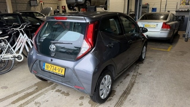 Foto 10 van Toyota Aygo 1.0 VVT-i x-fun (bj 2022)