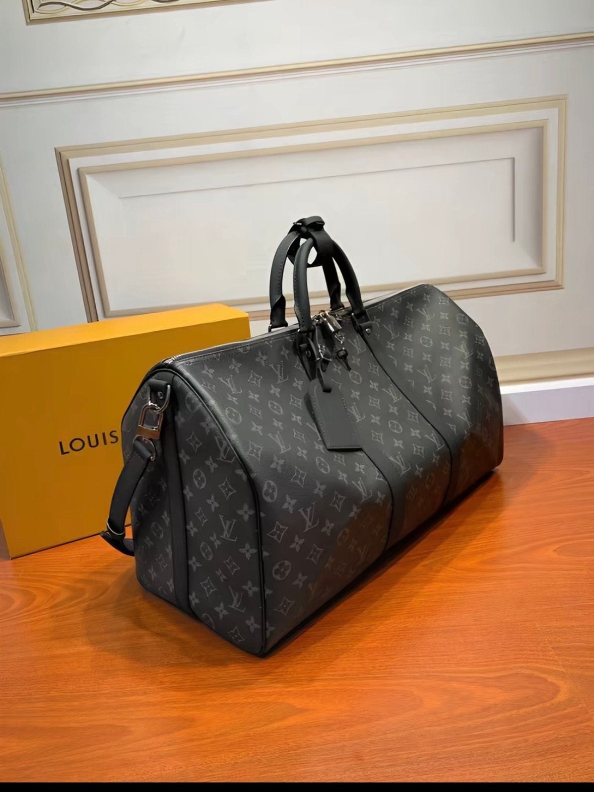 Louis Vuitton Keepall Bandoulière 50 Monogram Eclipse, Wieltjes, 40 tot 60 cm, 20 tot 30 cm, Zwart