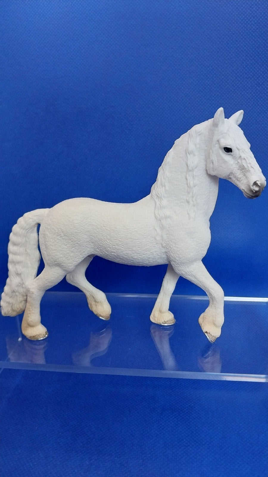 Schleich witte fries exclusief, Ophalen of Verzenden, Gebruikt, Paard, Beeldje of Figuurtje
