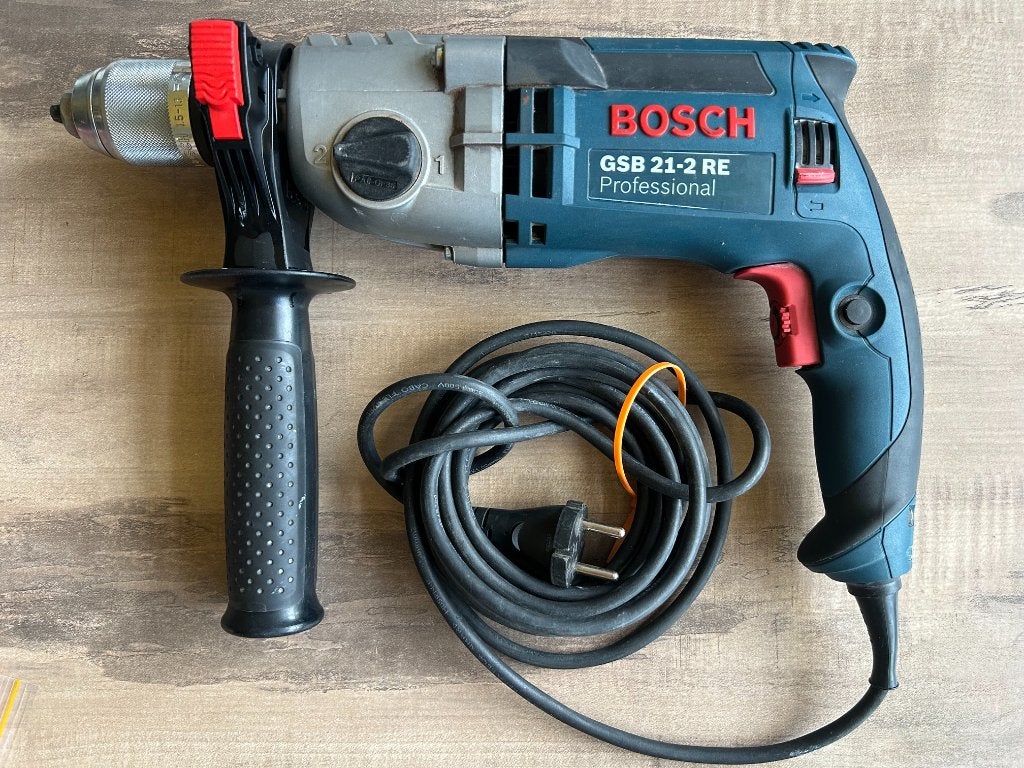 Bosch GSB 21-2 RE Klopboormachine, Boormachine, Ophalen of Verzenden, Variabele snelheid, Gebruikt