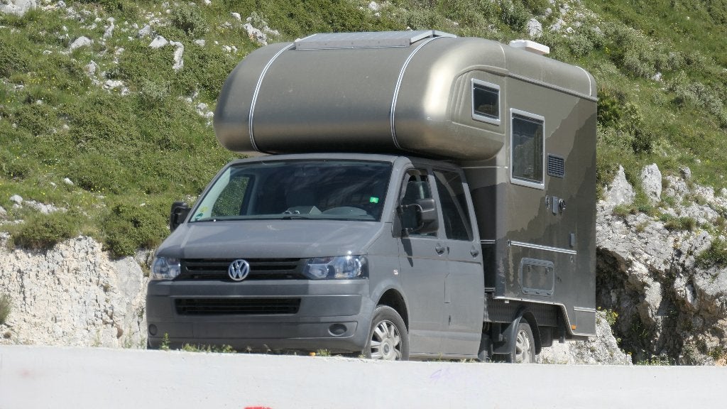 VW T5 Pick Up dubbel cabine met Tischer Camper afzetunit, Caravans en Kamperen, Campers, Particulier, tot en met 4, Buscamper of Camperbus