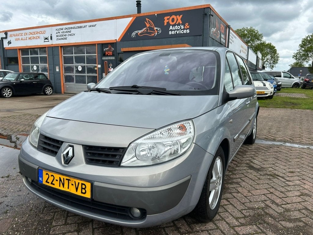 Renault Scénic 1.6-16V Priv Comf. (bj 2004), Auto's, Voorwielaandrijving, Gebruikt, 1295 kg, 4 cilinders