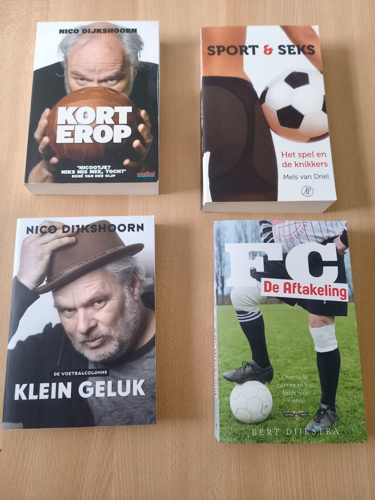 Voetbalboeken: N Dijkshoorn, M van Driel, B Dijkstra, Ophalen of Verzenden, Zo goed als nieuw, Nico Dijkshoorn, Mels van Driel, Bert Dijkstra