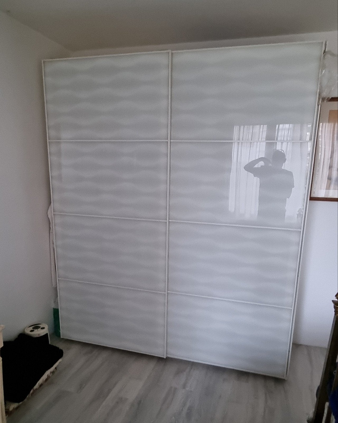 IKEA PAX kledingkast met Färvik schuifdeuren, Huis en Inrichting, 200 cm of meer, Zo goed als nieuw, 200 cm of meer, Glas
