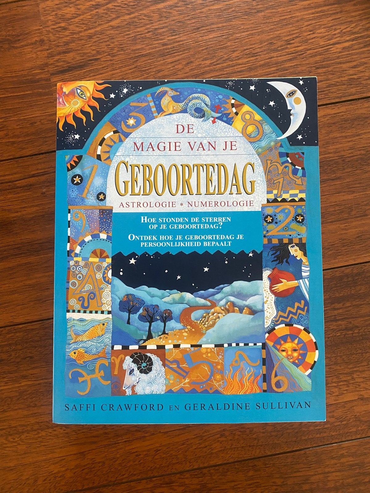 De Magie van je Geboortedag: Astrologie & Numerologie, Boeken, Gelezen, Achtergrond en Informatie, Astrologie, Ophalen of Verzenden