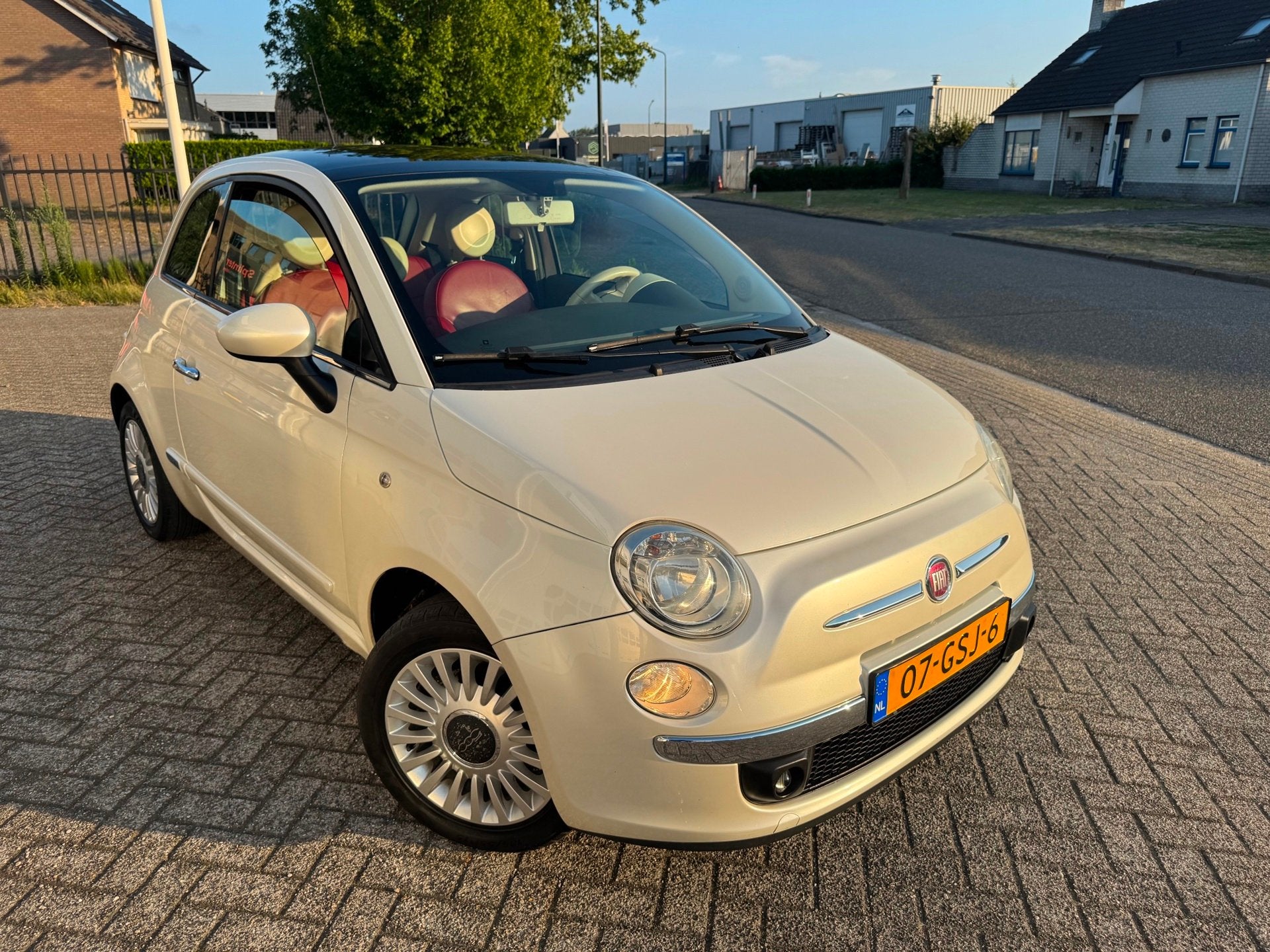 Fiat 500 1.2 Lounge Airco, Panodak, Rood leer, Auto's, Fiat, Voorwielaandrijving, Gebruikt, 1242 cc, 840 kg