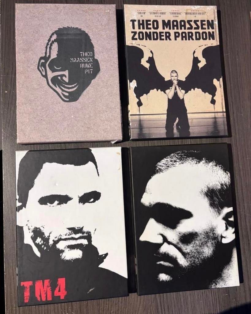 #1 Theo Maassen DVD Boxset, Cd's en Dvd's, Cd's | Humor en Cabaret, Zo goed als nieuw, Boxset, Ophalen of Verzenden