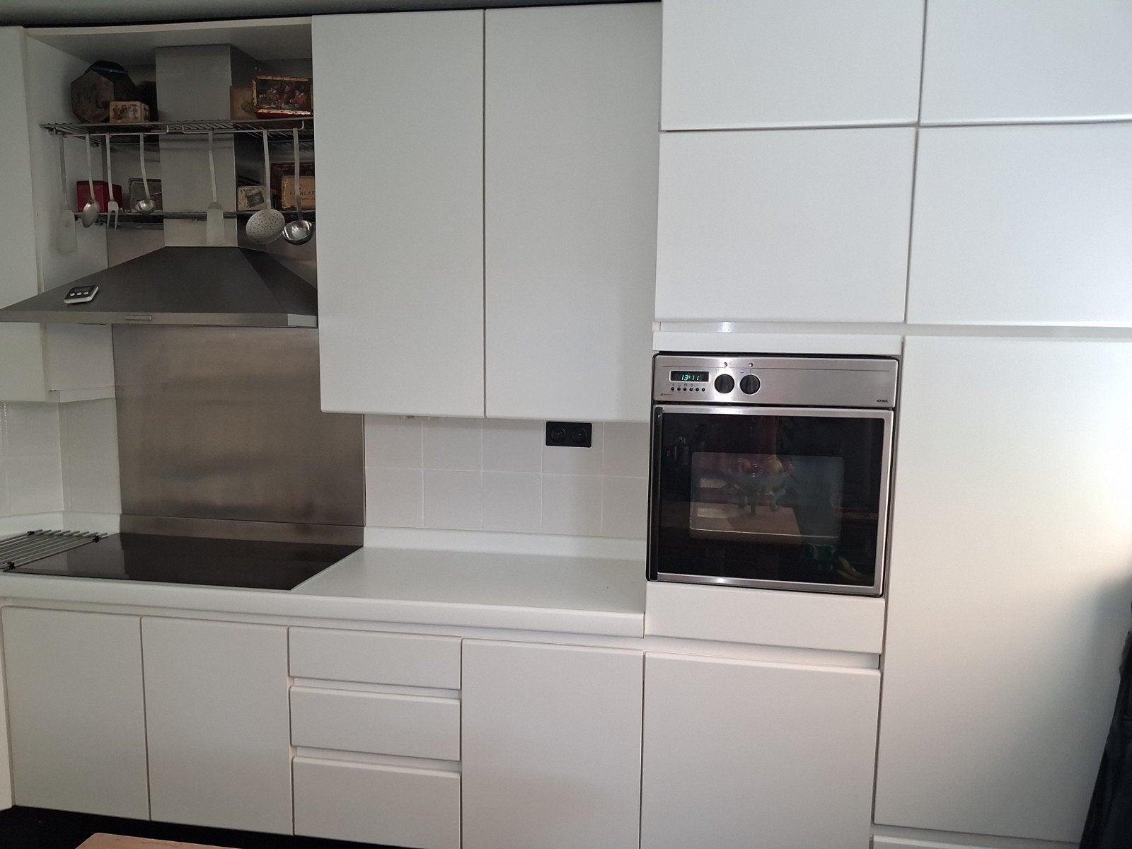 Complete keuken,wit greeploos, Ophalen, Gebruikt, Wit, Greeploos