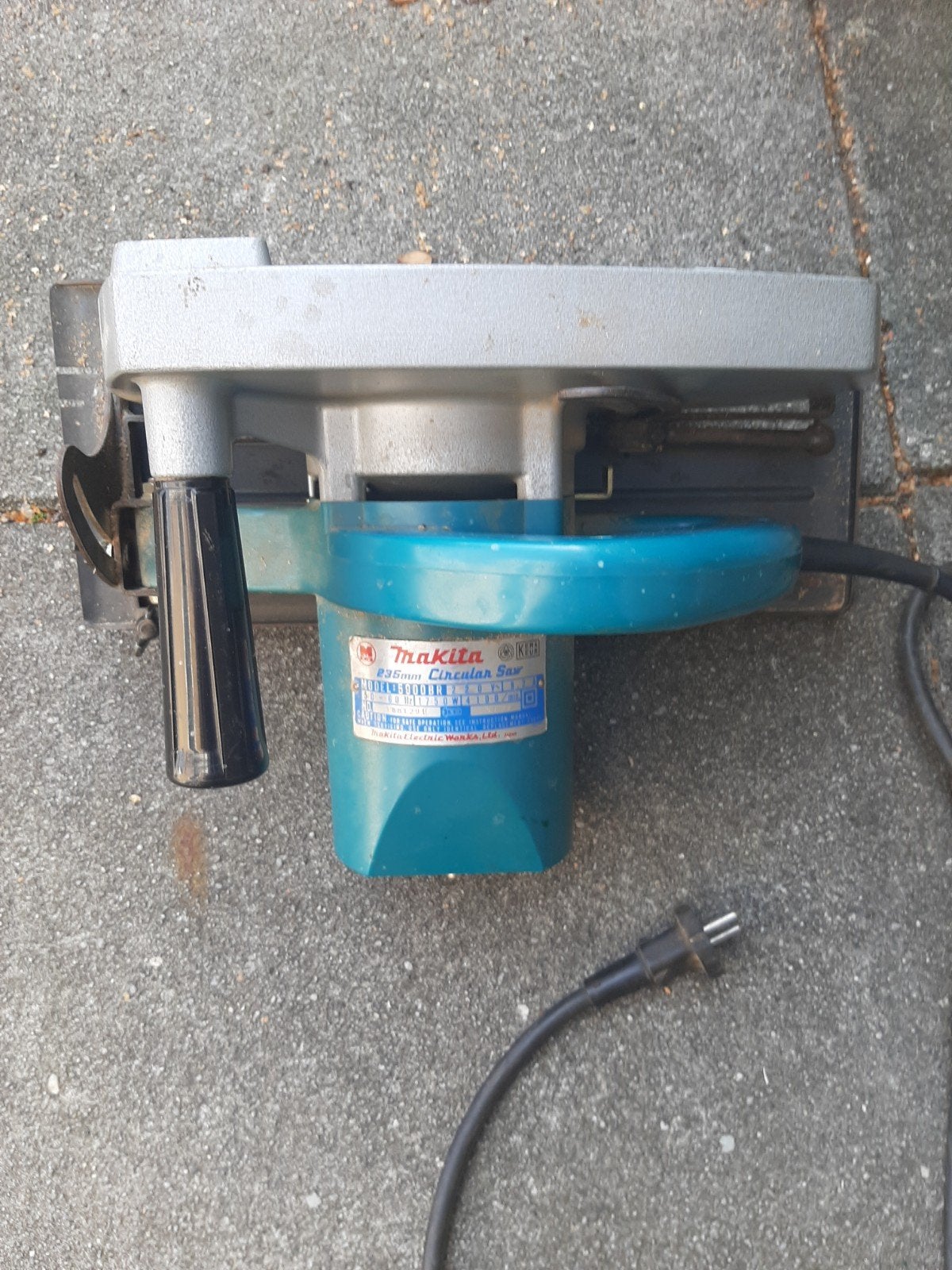 Makita 5900BR Cirkelzaag 235mm - Krachtig en Betrouwbaar, Ophalen, Gebruikt, Cirkelzaag, 70 mm of meer