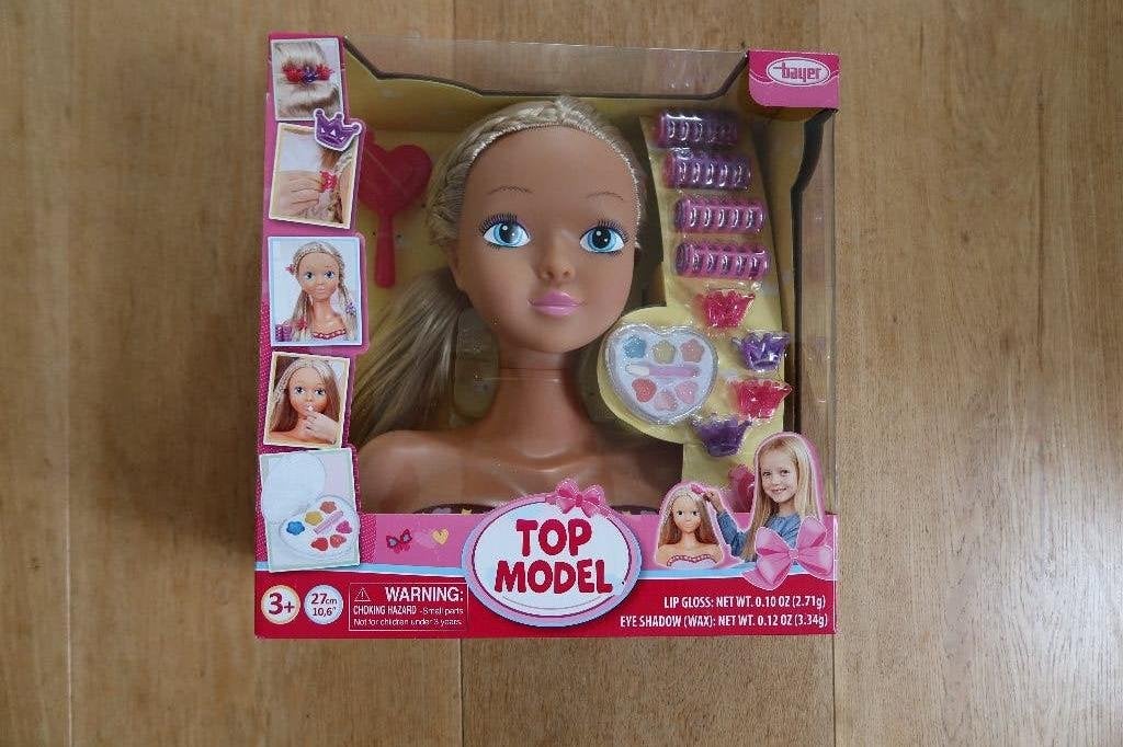 NIEUWE kappop Bayer Topmodel incl. accessoires (extra groot), Kinderen en Baby's, Ophalen of Verzenden, Nieuw, Overige typen