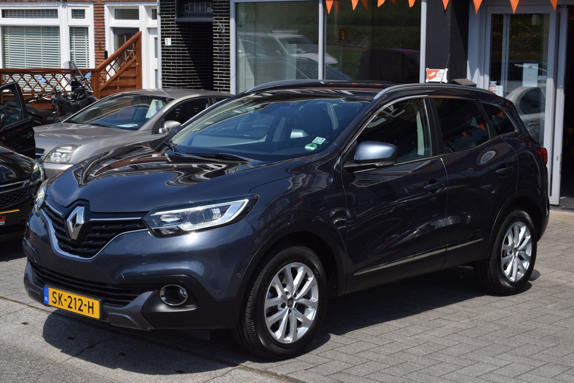 Renault Kadjar 1.2 TCe Intens 110.327km nap/cima/navi/pdc, Auto's, Voorwielaandrijving, Kadjar, Euro 6, 4 cilinders