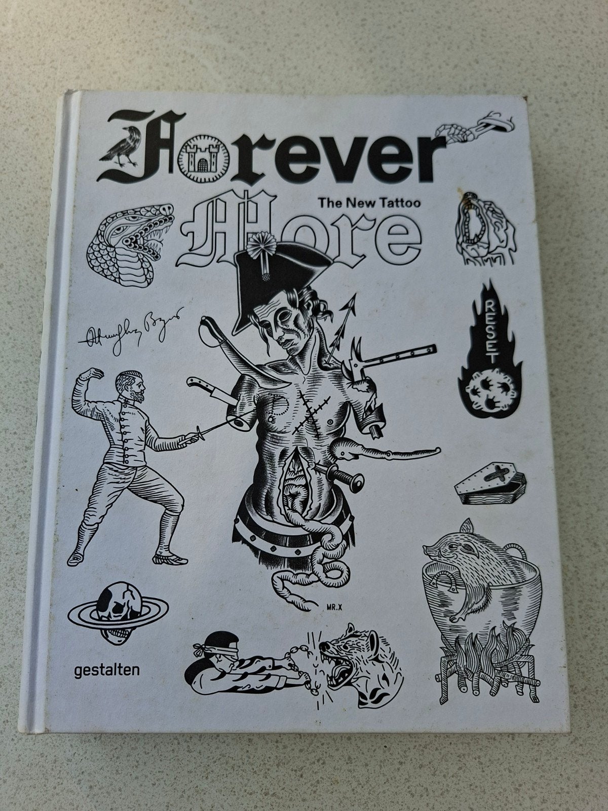 Forever More: The New Tattoo - Gestalten Boek, Ophalen of Verzenden, Zo goed als nieuw, Matt Lodder (voorwoord), Gestalten (uitgever)