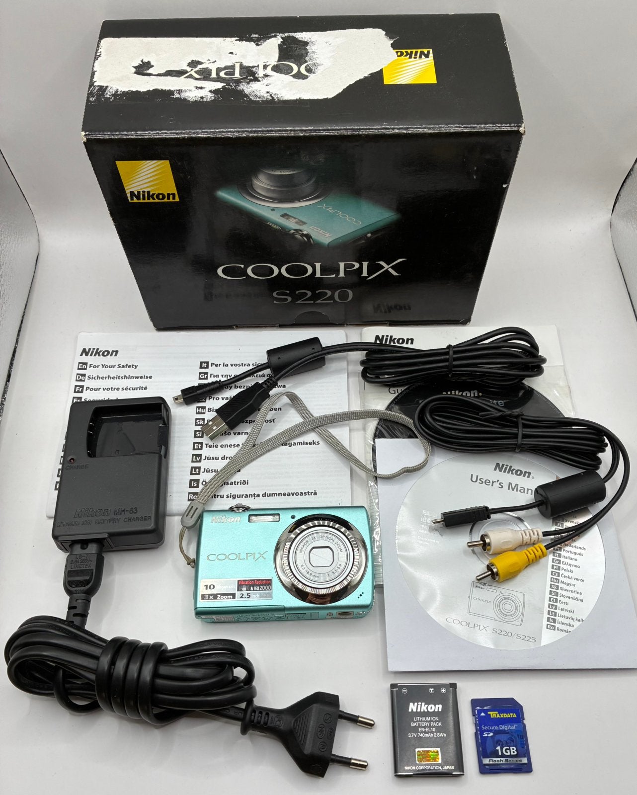 Nikon coolpix S220 - compact camera, Ophalen of Verzenden, Zo goed als nieuw