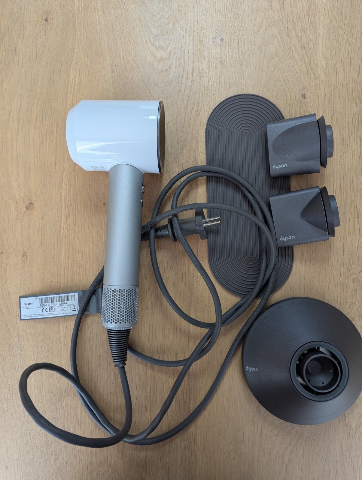 Dyson Supersonic föhn - Straight+Wavy, Ophalen of Verzenden, Zo goed als nieuw, Haarverzorging