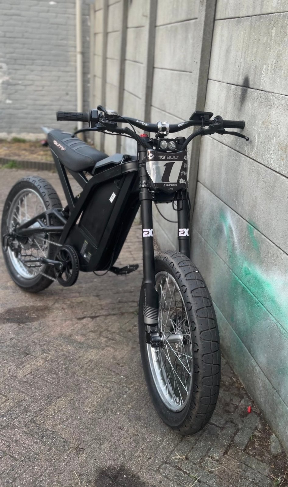 Custom Ouxi gt2000, 59 cm of meer, Ophalen, Zo goed als nieuw, Overige merken