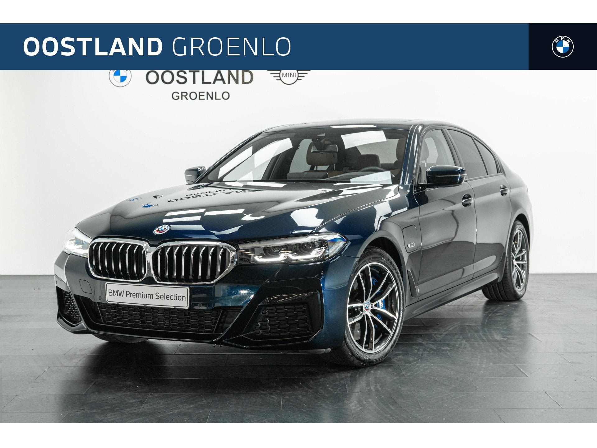 BMW 5 Serie 545e xDrive High Executive M Sport Automaat / Tr, Gebruikt, Zwart, Zwart, Bedrijf