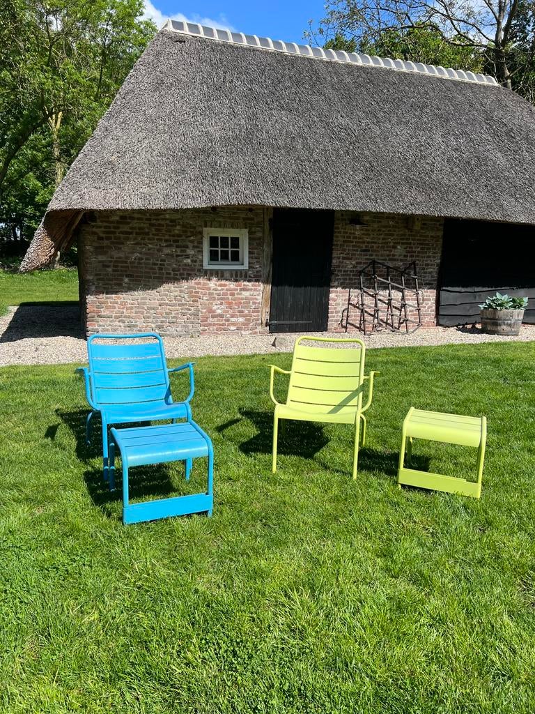 Fermob Luxembourg loungestoelen met voetenbankjes, Tuin en Terras, Tuinstoelen, Ophalen, Gebruikt, Aluminium, Stapelbaar