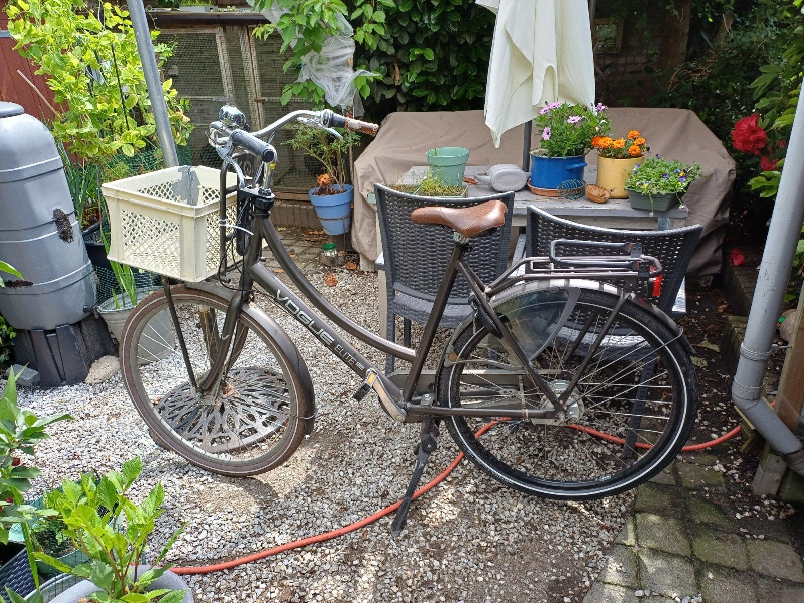 Damesfiets/ moederfiets:  vogue elite plus, fm 57, 28 inch, 56 cm of meer, Ophalen of Verzenden, Gebruikt, Versnellingen