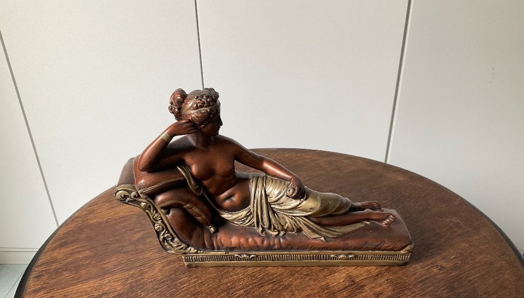 beeld liggende vrouw Pauline Bonaparte, Art nouveau, Ophalen of Verzenden, Overige materialen, Beeld