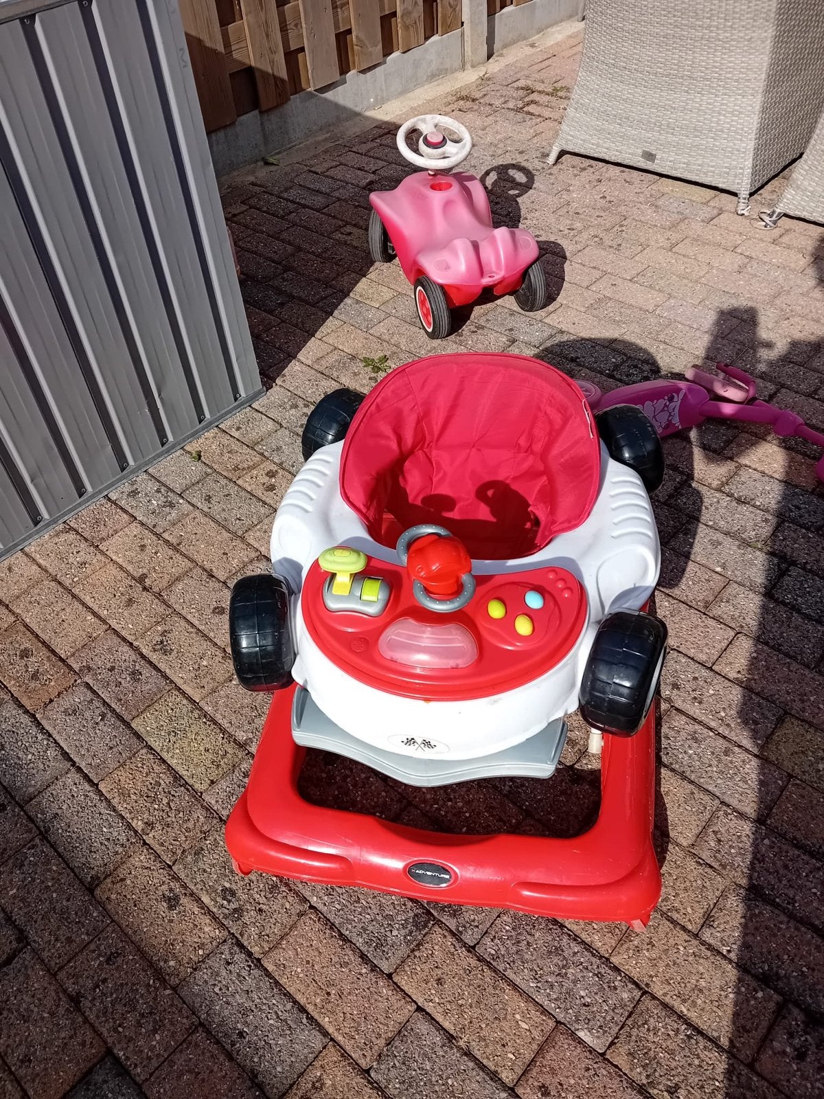 Loopstoel en loopauto voor baby's en peuters, Ophalen, Gebruikt