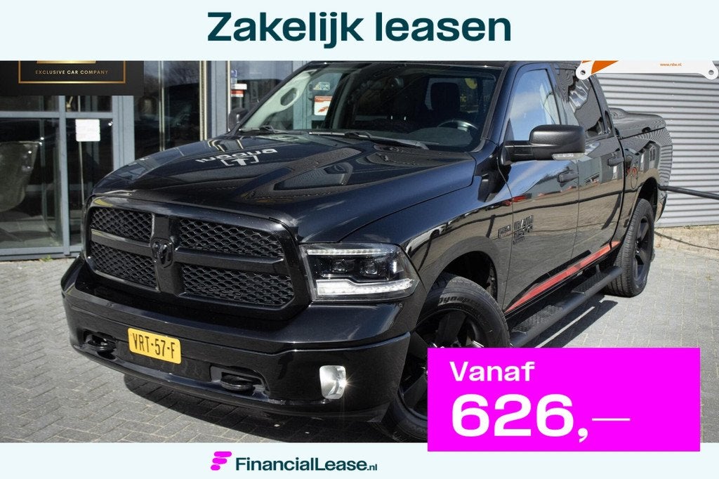 Dodge Ram 1500 4X4 5.7 V8 4x4 Crew Cab | LPG | Alpine | Pano, Automaat, Gebruikt, 5654 cc, Zwart