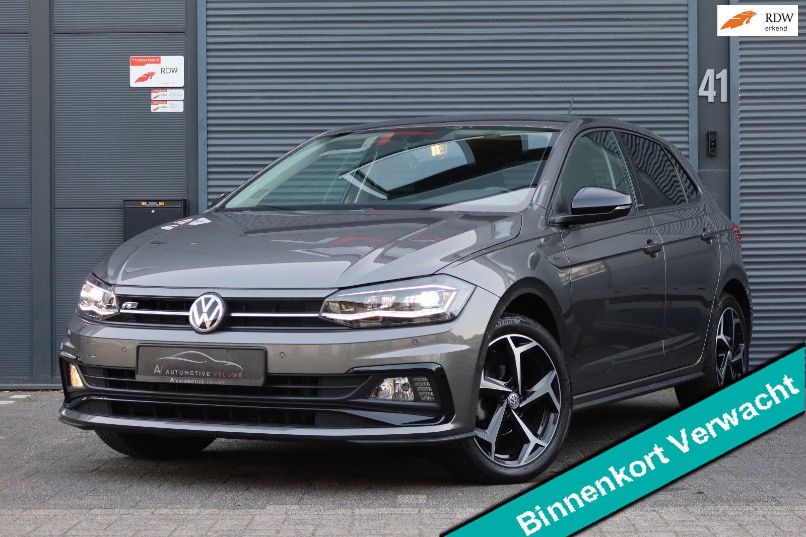 Volkswagen Polo 1.0 TSI R-Line IQ.Drive DSG|BEATS|LED|ACC|Ca, Auto's, Stof, Zwart, 1095 kg, 116 pk