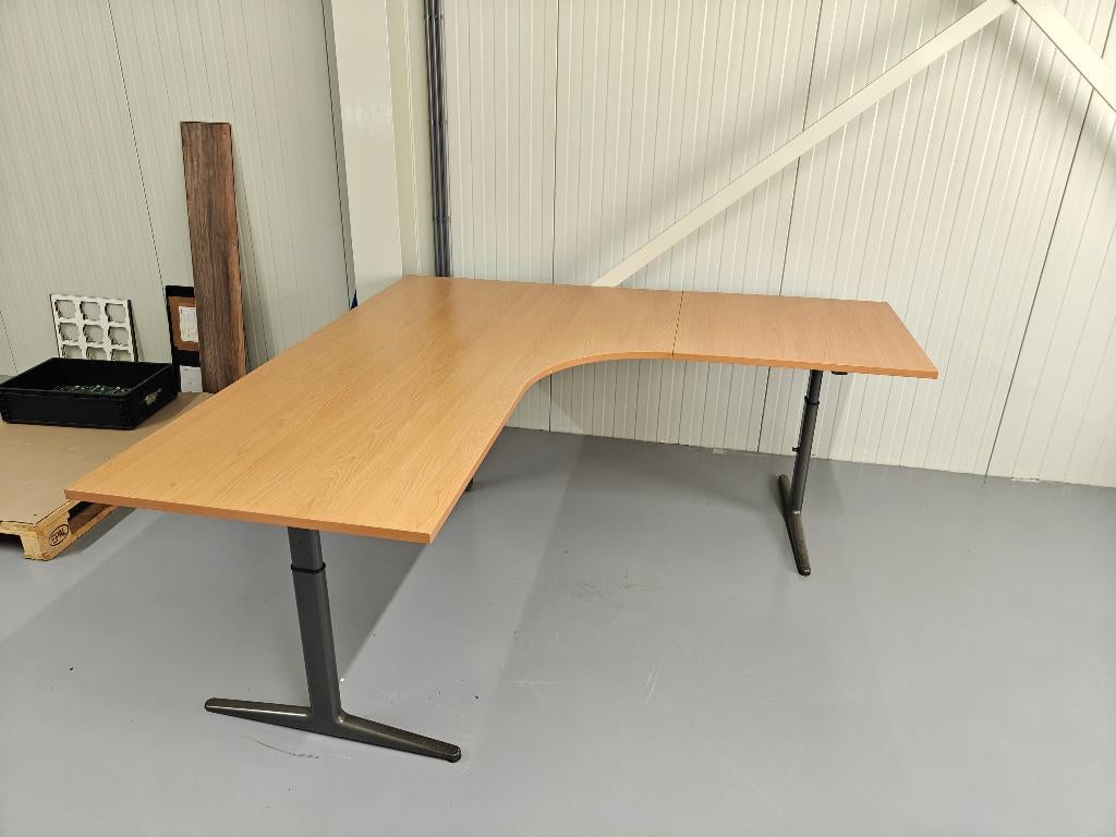 Ahrend Hoek Bureau, Gebruikt, Hout, Hoekbureau, Bruin