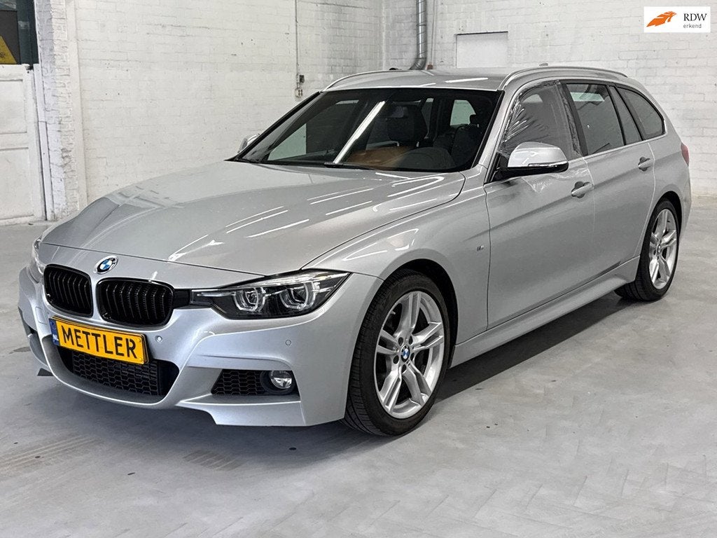 BMW 3-serie Touring 318i M Pakket | M Sport| Trekhaak | Dief, Auto's, BMW, Bedrijf, Te koop, 3-Serie, ABS, Achteruitrijcamera