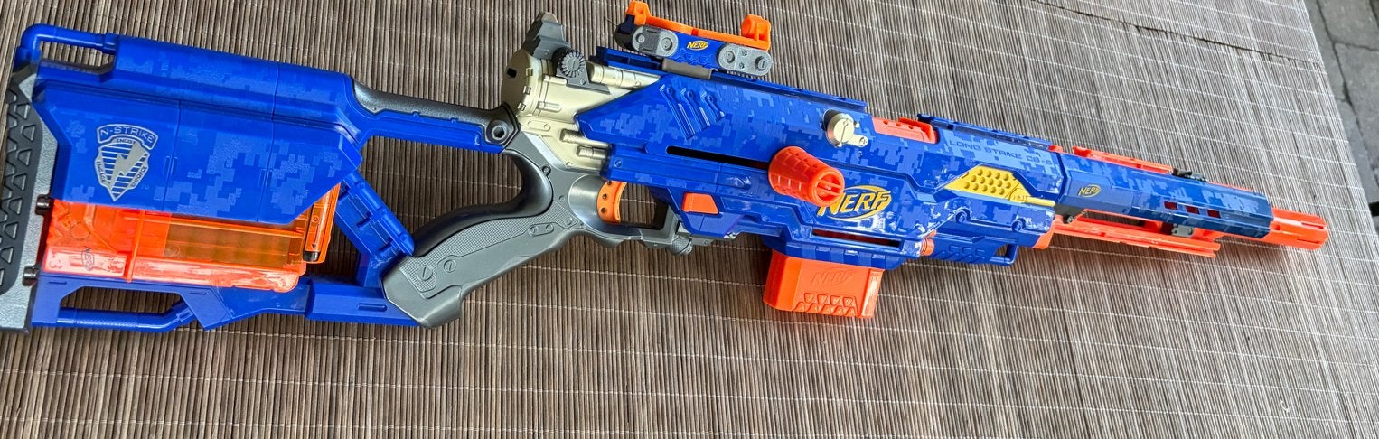 Nerf N-Strike serie Long Strike CS-6 met 4 volle magazijnen, Ophalen, Gebruikt