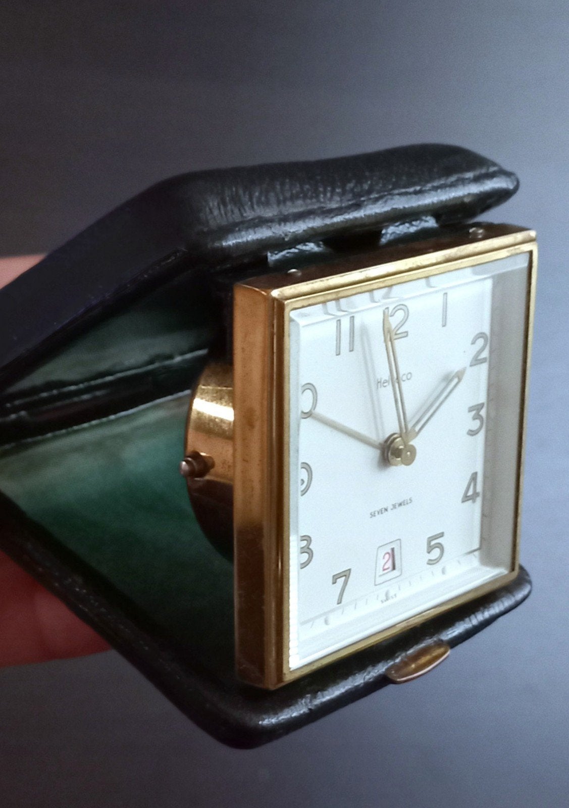 Helveco 7 Jewels Swiss Reiswekker – Mechanisch, Ophalen of Verzenden
