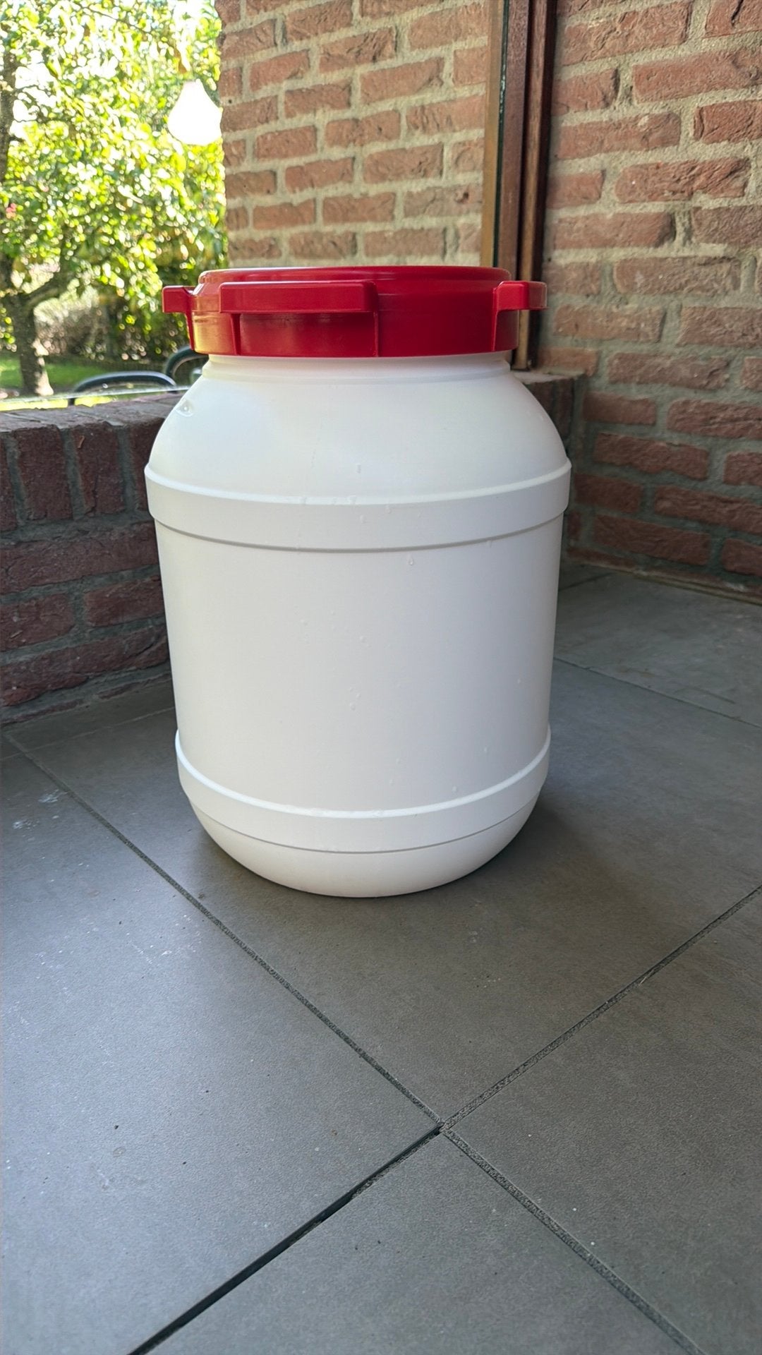 CurTec voerton 26 liter, Ophalen
