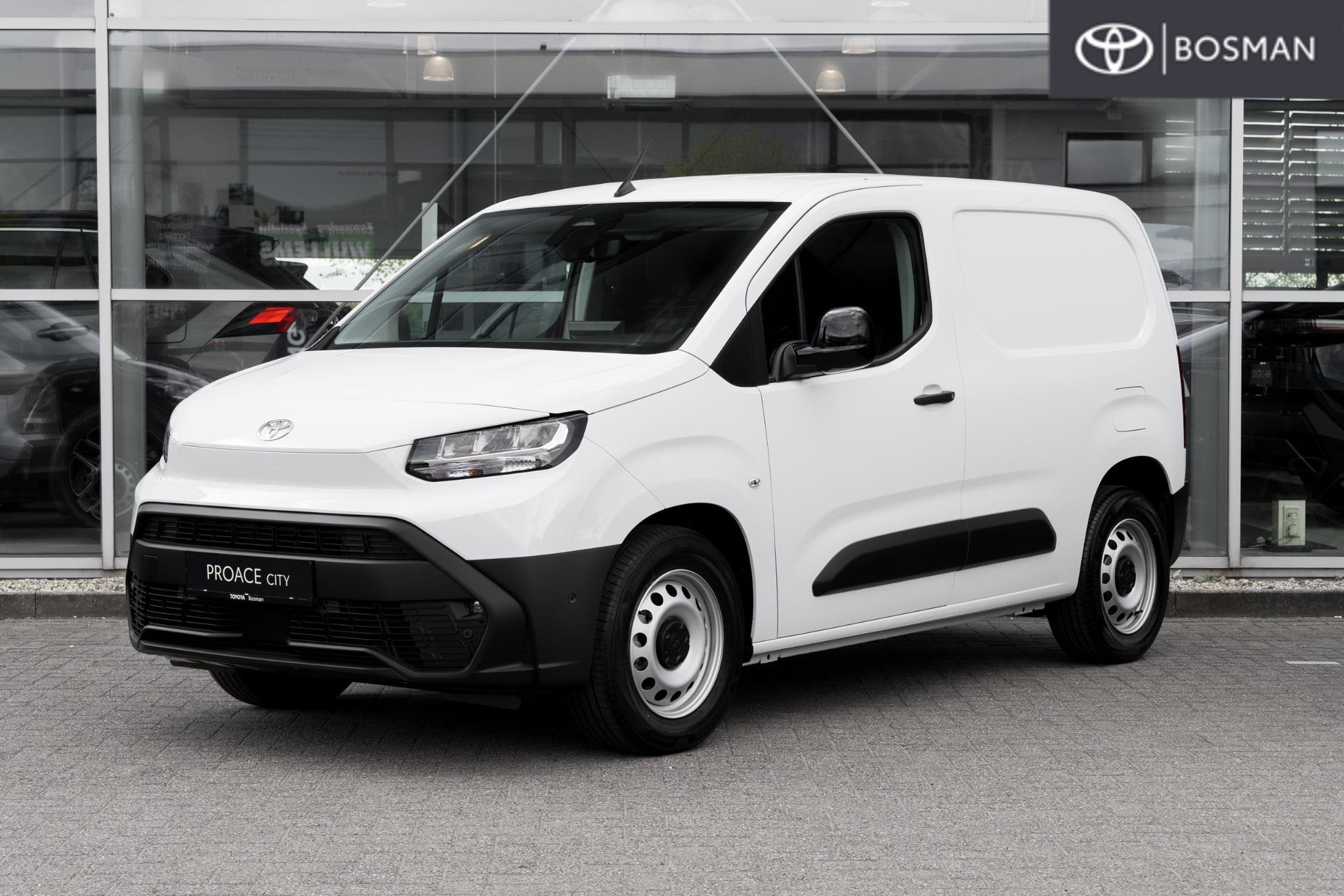 Toyota PROACE CITY Electric 10th Anniversary 50 kWh, Gebruikt, 750 kg, Wit, 1565 kg