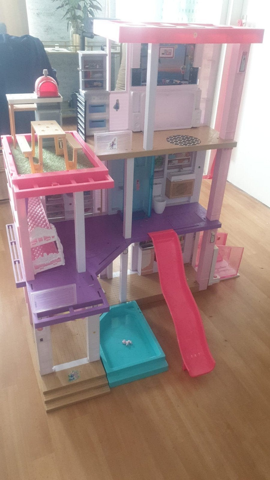 Barbiehouse, Poppenhuis, Barbiedreamhouse, speelgoed, Ophalen of Verzenden, Zo goed als nieuw