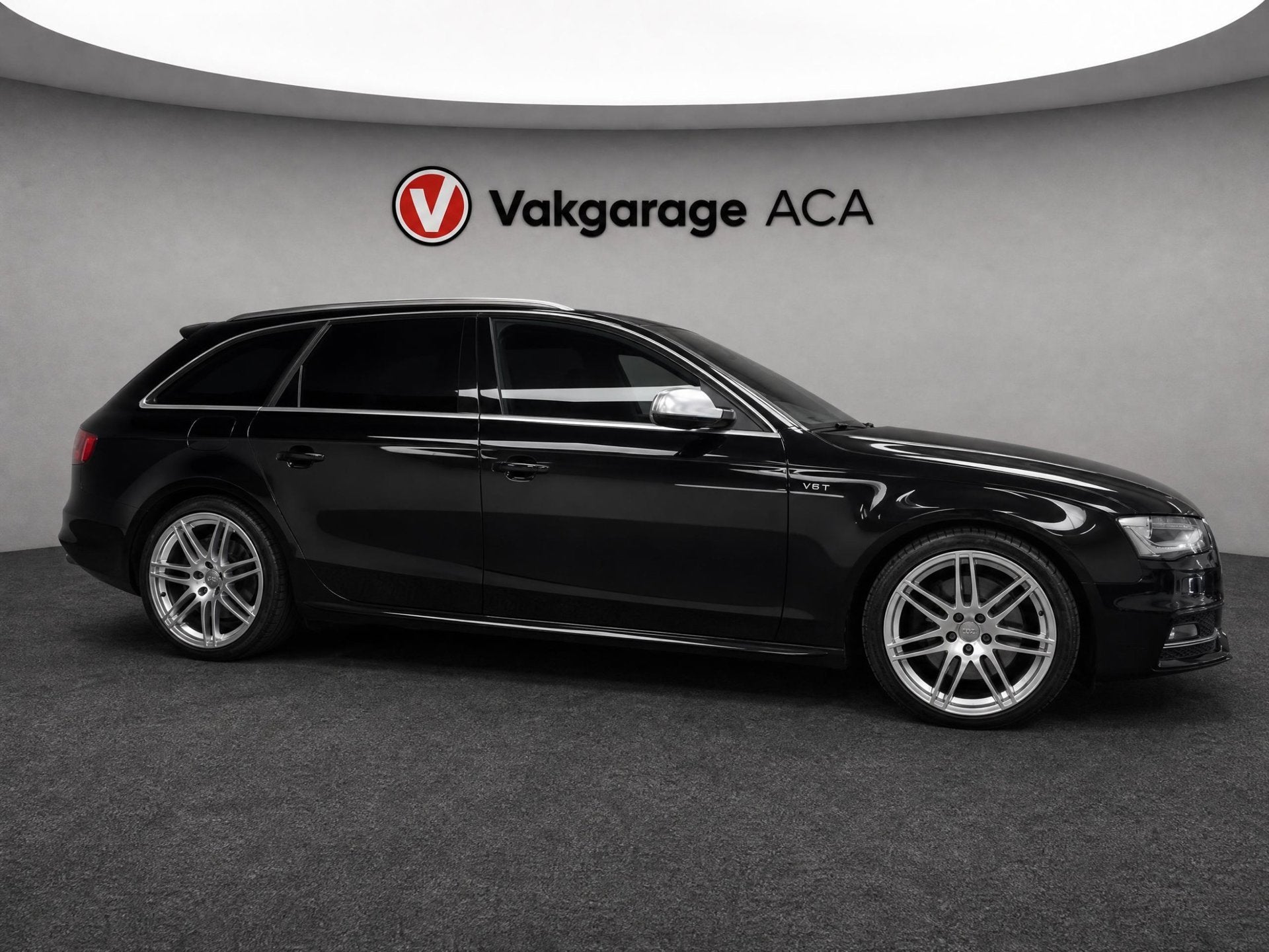 Audi S4 Avant 3.0 TFSI S4 quattro // LEDER // PANORAMADAK //, Automaat, Euro 5, Gebruikt, 2995 cc