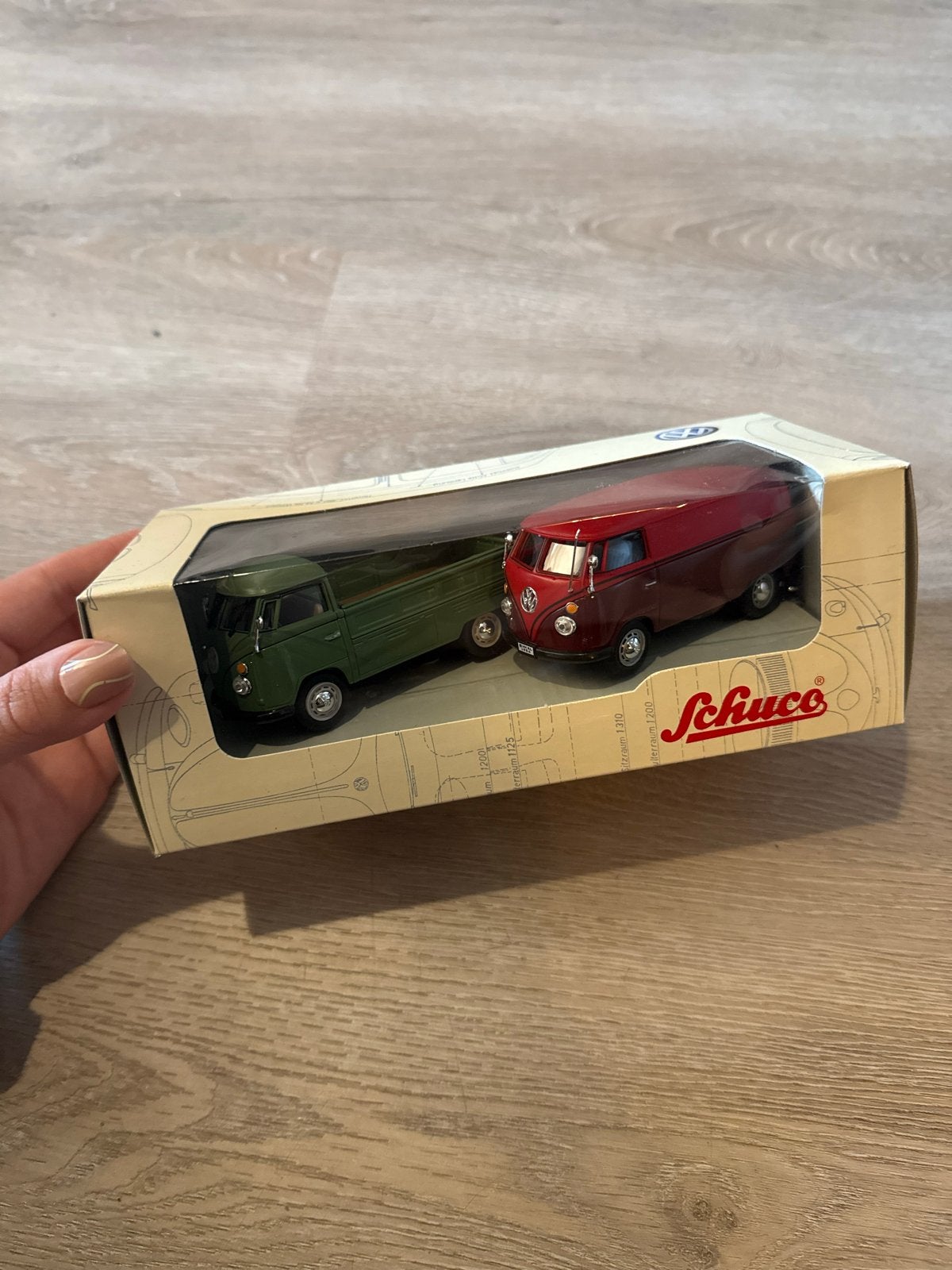 Schuco Junior Line VW T1 Set - Nieuw in doos, Ophalen of Verzenden, Nieuw, Bus of Vrachtwagen, Schuco
