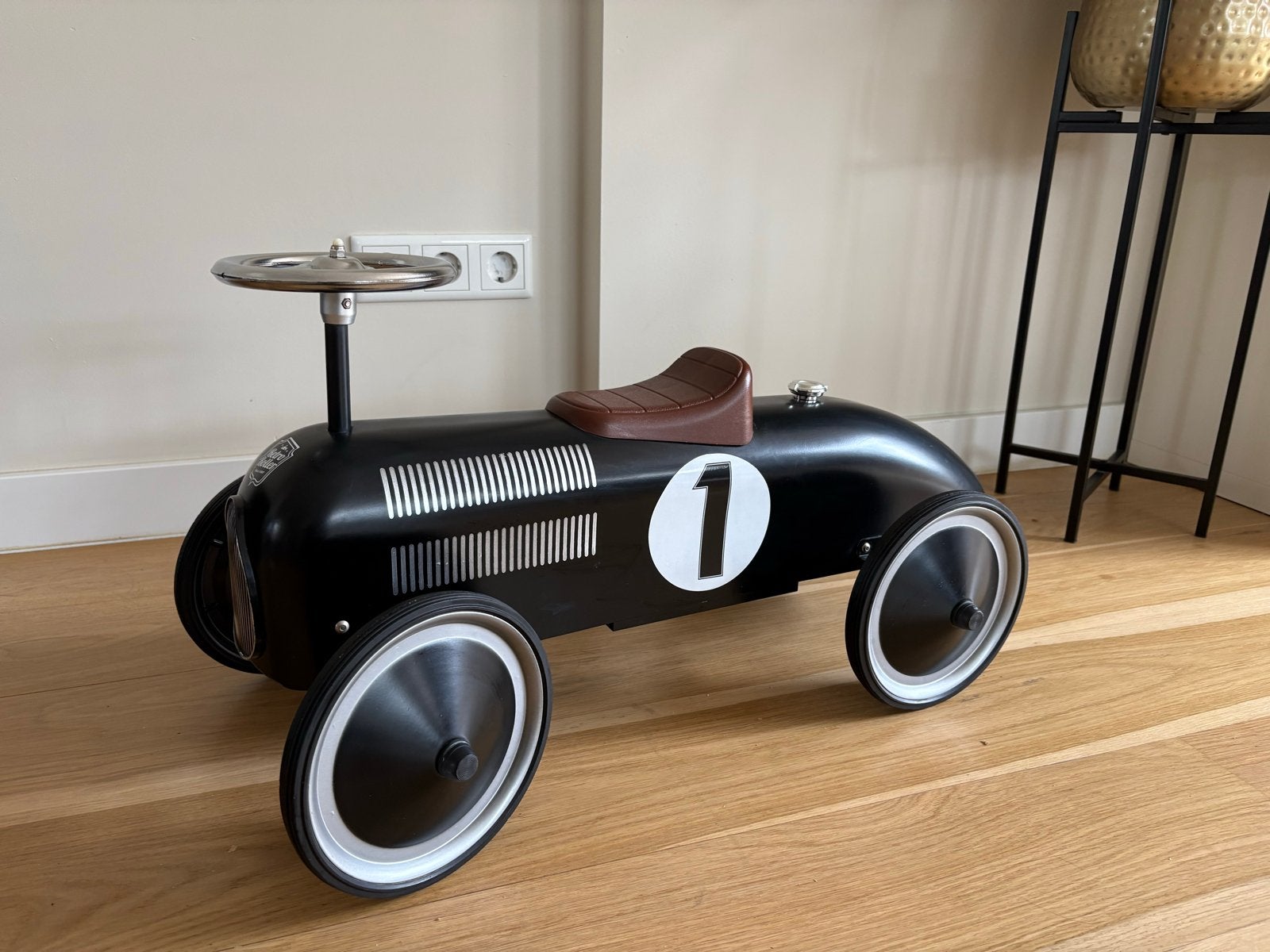 Retro Roller Black loopauto - Retro design, Kinderen en Baby's, Ophalen, Zo goed als nieuw, Loopvoertuig