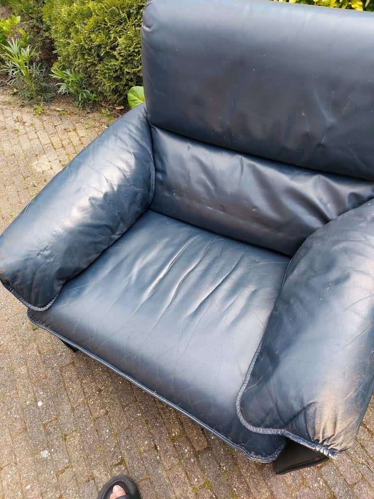 Leolux leren fauteuil, Ophalen