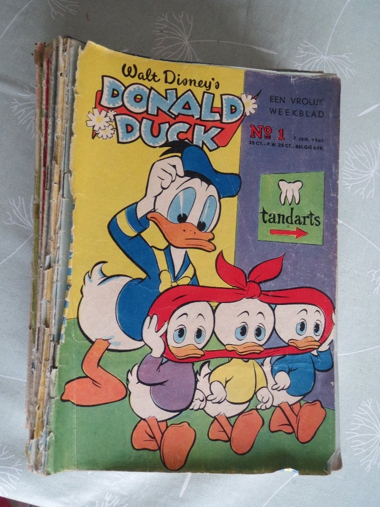 Donald Duck complete jaargang 1961 (52 nummers), Boeken, Meerdere stripboeken, Ophalen of Verzenden, Gelezen