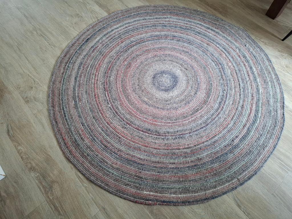 Vloerkleed 160 cm rond, Huis en Inrichting, Stoffering | Tapijten en Kleden, Ophalen, Overige kleuren, 150 tot 200 cm, Rond