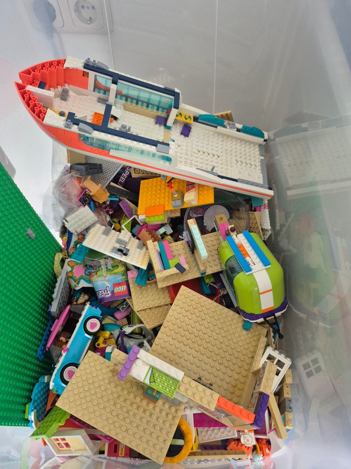 Grote doos met diverse Lego bouwstenen en onderdelen, Kinderen en Baby's, Speelgoed | Duplo en Lego, Ophalen, Gebruikt, Inclusief extra onderdelen