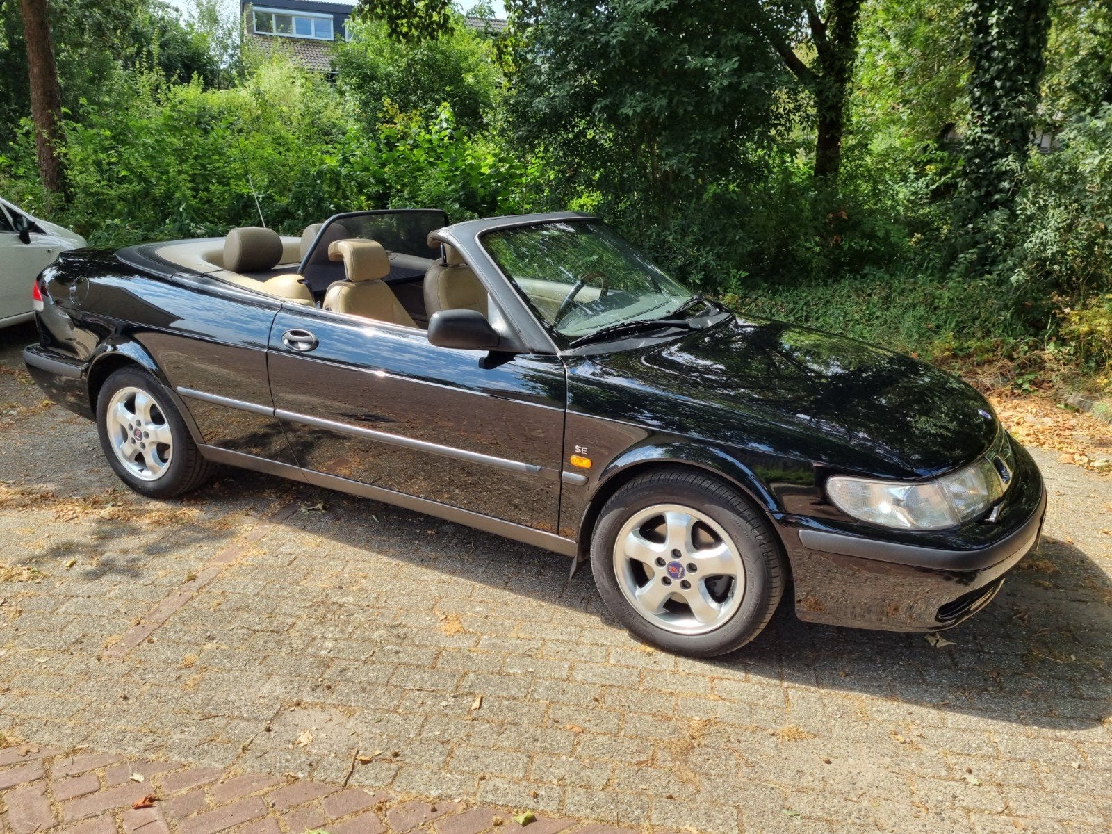 Saab 9-3 2.0 T Cabrio aut. Zwart met beige leer, Beige, 4 cilinders, Cabriolet, 4 stoelen