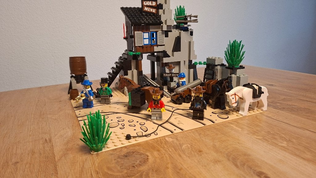 LEGO 6761 Bandit's Secret Hide-Out – compleet met boekje, Lego, Zo goed als nieuw, Complete set, Inclusief instructies