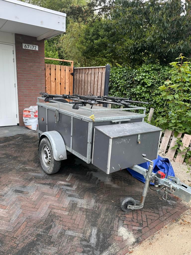 Bagagewagen met fietsendragers voor 4 fietsen + afdekhoes, Ophalen, Gebruikt