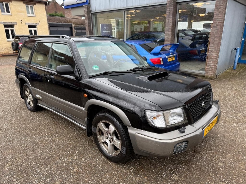 Subaru Forester 2.0 AWD S-Turbo bas. (bj 1999), Zwart, Bedrijf, Handgeschakeld, Vierwielaandrijving
