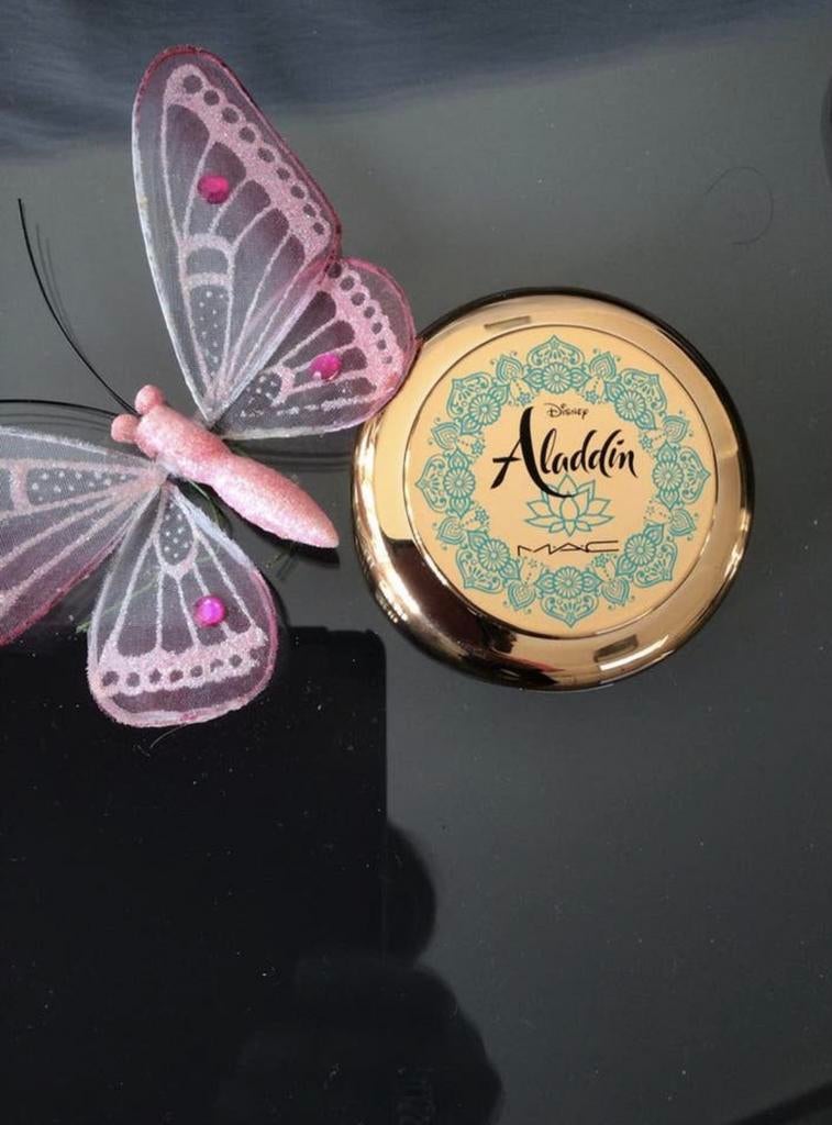 Mac bronzer – disney aladdin limited edition –, Ophalen of Verzenden, Zo goed als nieuw, Gehele gezicht